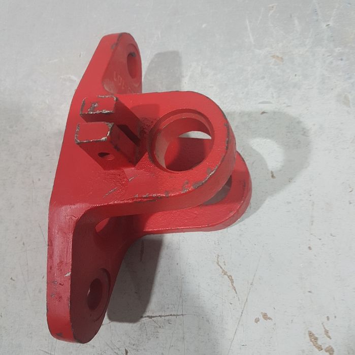 Furca remorcare fata U650 din fonta