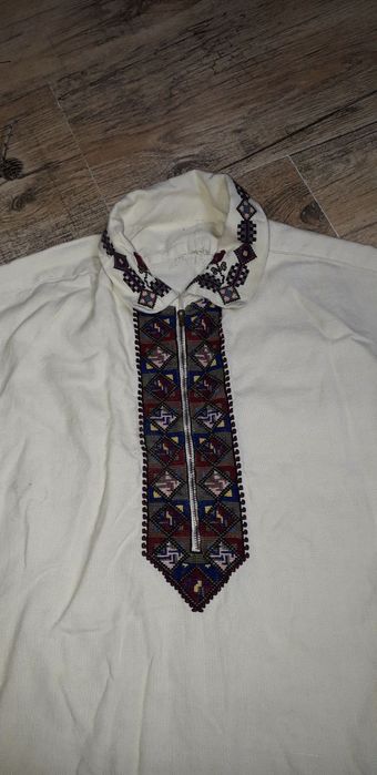 Риза  нашивана  мъжка  Риза с потури и..пищови