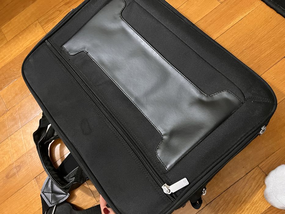 Geanta laptop HP cu buzunare
