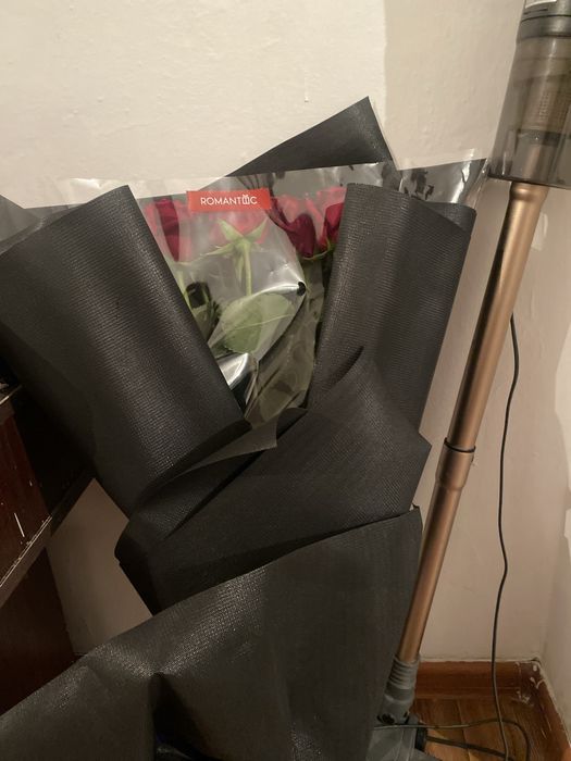 Роза гул 13 штук