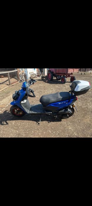 Продам скутер бумер 150 куб