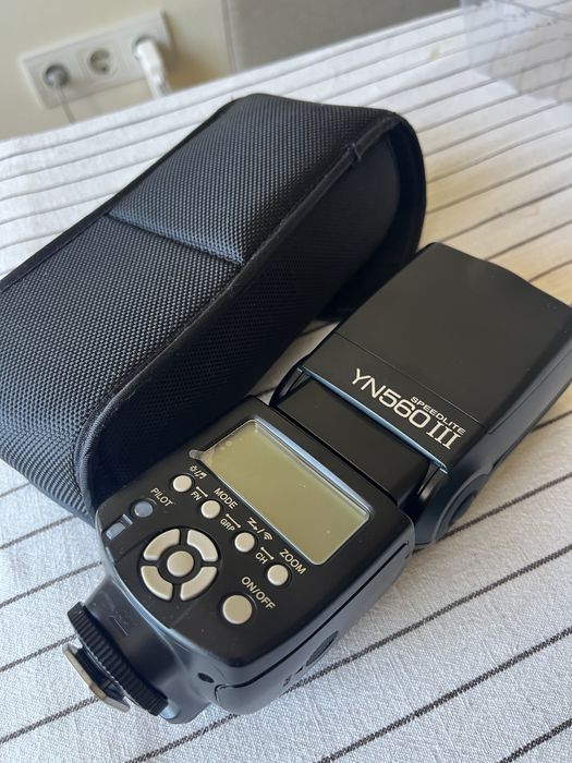 Светкавица Yongnuo YN560-III за Canon