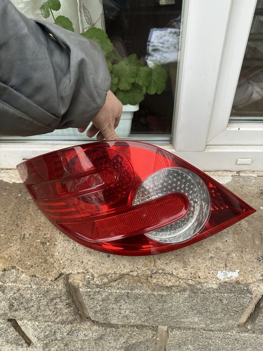 Стопове Mercedes R class W251