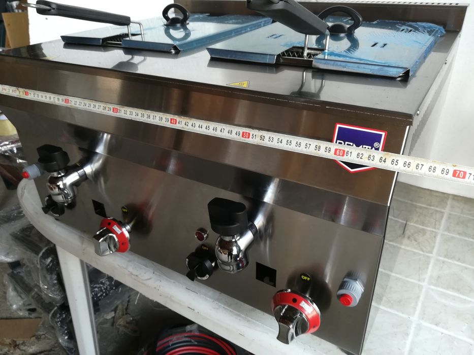 Фритюрник  Професионален Газов защита - CE Фритюрни дюнер скара котлон