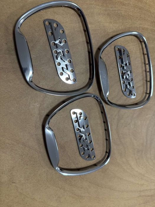 Амортисьор Dodge Challenger  след 2015  халоген,държач броня