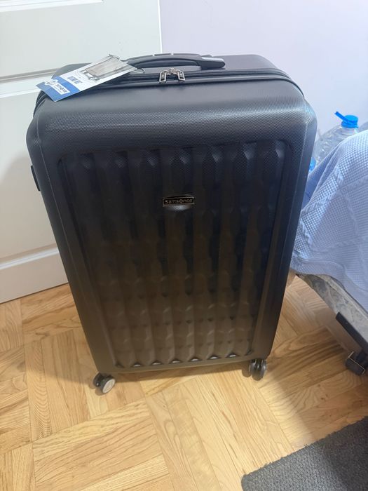 Чисто Нови Samsonite и Други Маркови куфари