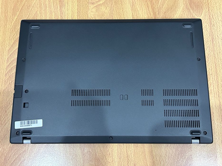 Като нов! Лаптоп Lenovo T480s i7/24GB RAM/512GB с 3 мес. гар.!