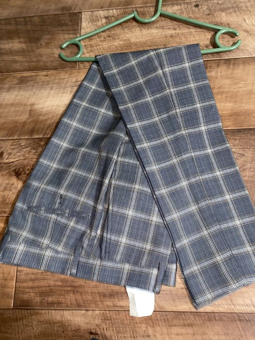 Костюм двубортный