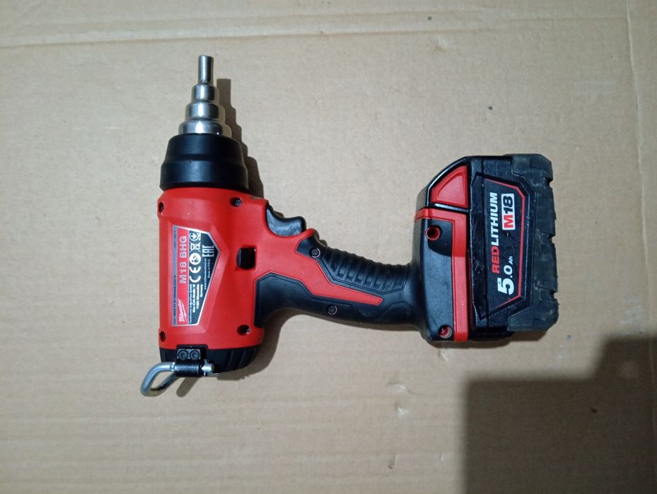 Milwaukee Pistol aer cald compact M18 BHG