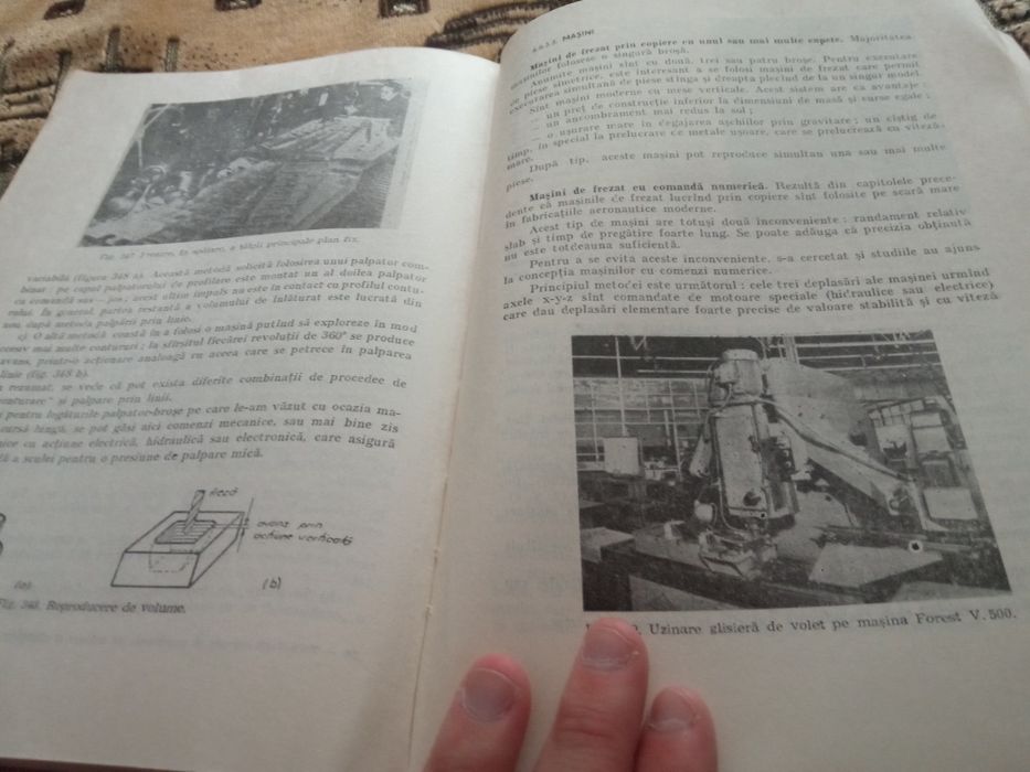 Vând cartea Tehnologia în construcția de avioane și elicoptere vol 1