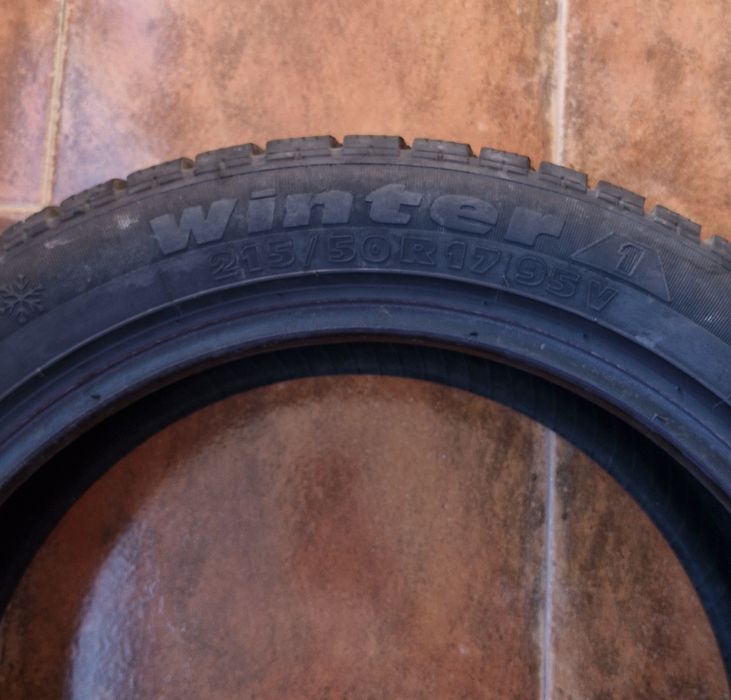 Зимни гуми TIGAR 215/50R17