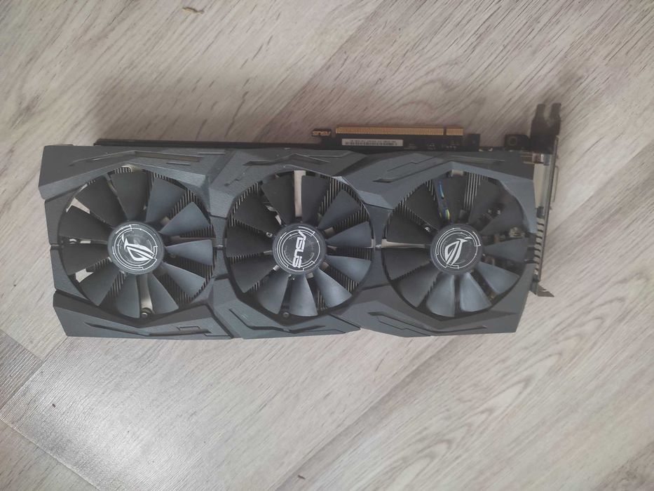 ASUS GTX1080Ti - 11gb  OC