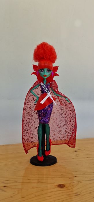Monster High Beetlejuice Miss Argentina