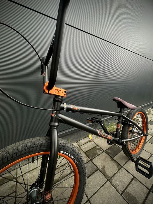 Bmx Wethepeople Trust (frana spate inclusa in pret)