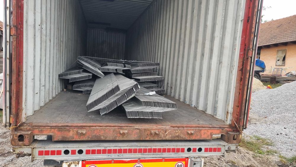 Profile  Z 200 /2  galvanizate bare de 7 si 12 m Noi 40ron/m