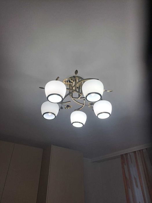 Люстры в хорошем состоянии