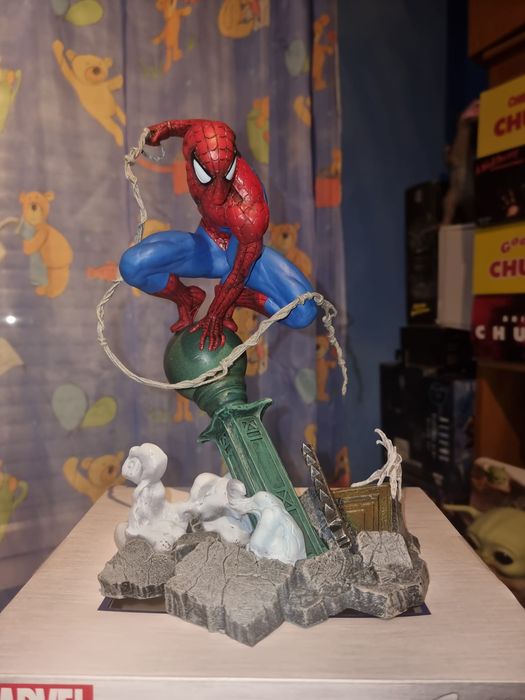 Statuete Marvel Spider-Man, Morbius, Carnage din PVC