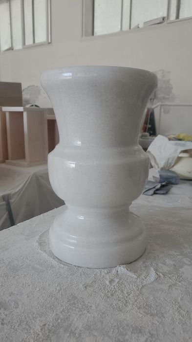 Vaza marmura alba