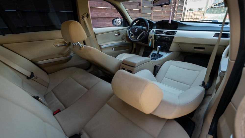 BMW 3 Series 2011 — imagine 5