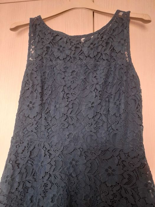 Дамска рокля дантелена