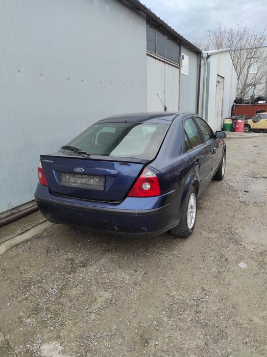 Продавам на части FORD MONDEO 2.0 i 145 к.с.