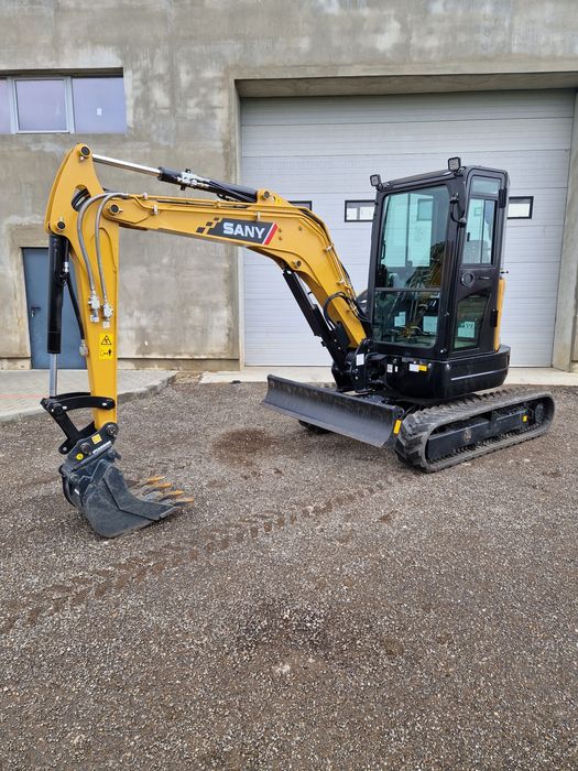 Miniexcavator senilat