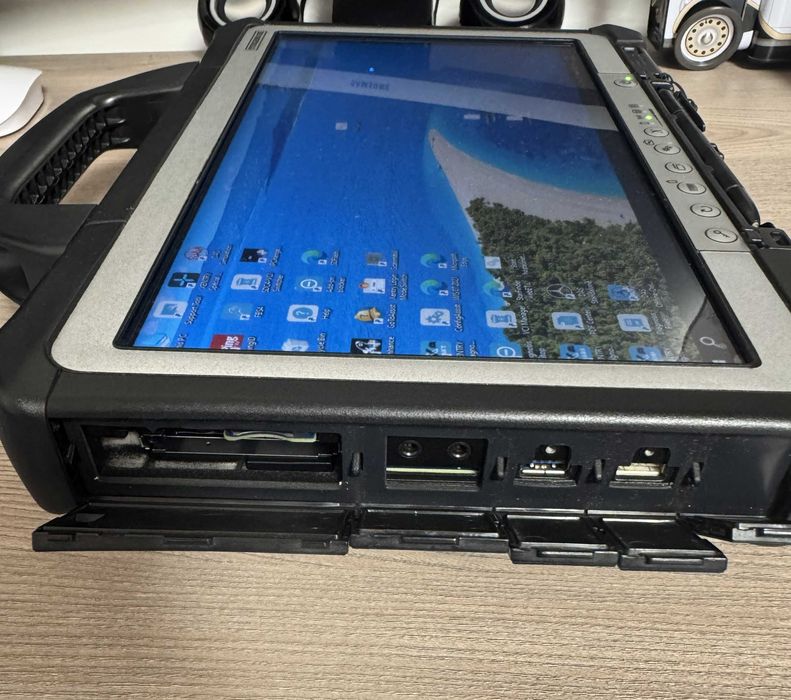 Panasonic Toughpad CF-D1, MK3 + diagnoza Mercedes STAR C5