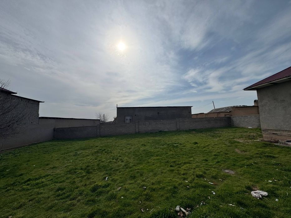 Продаётся участок.