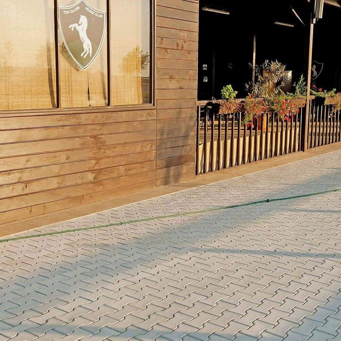 Pavaje Dale 40x40 30x30 antiderapante Montaj pavele borduri rigole
