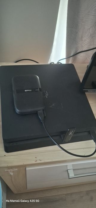 Ps4 1.5 TB + волан thrustmaster t80