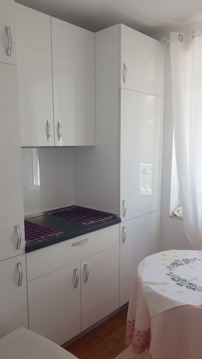 Продава къща в с.Ресилово общ.Сапарева баня