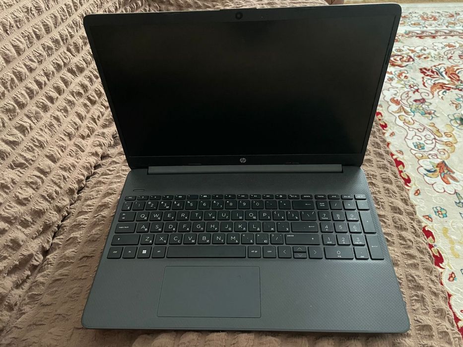 Продается Ноутбук HP почти новая