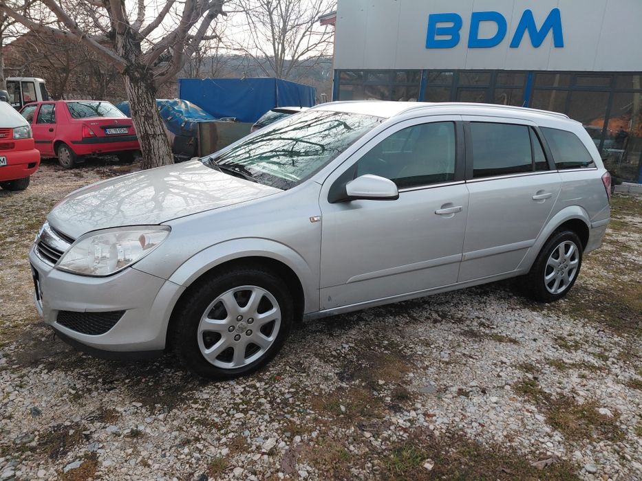 Vând Opel Astra H  1.9 dti
