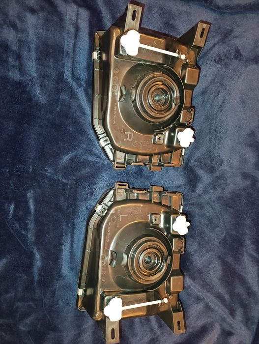 Фары Паджеро 2 DEPO, леворульные, рифленые