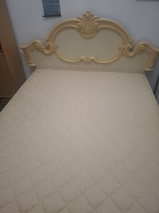 Кровать с шифонером