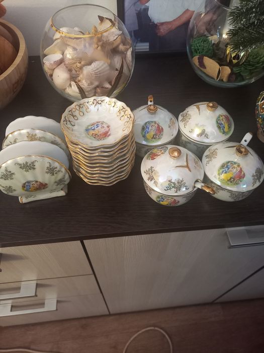 Посуда,сервиз Мадонна