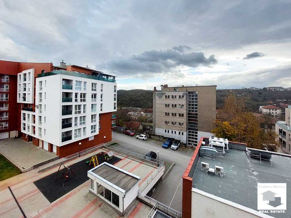 Продава се Тристаен апартамент в Велико Търново, Център - 115 кв.м за 2261 €/кв.м - Снимка #17