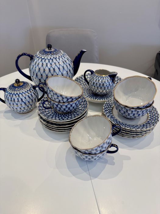 Кобалтова мрежа ЛФЗ, сервиз за чай.