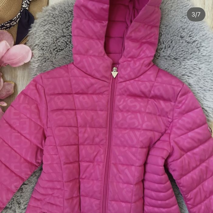 Guess яке за момиче