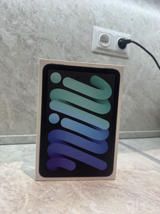 Ipad mini 7 NEW 256GB WiFi