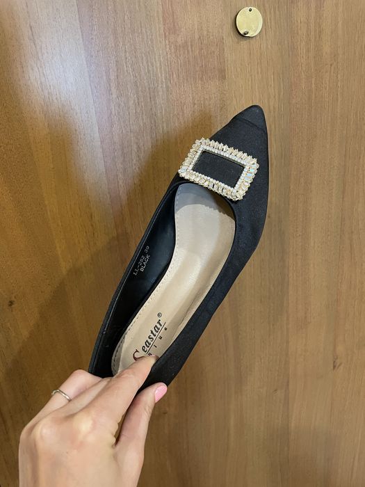 Обувки-балеринки на LBD