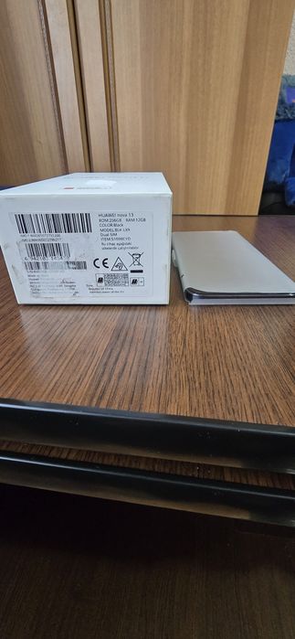Huawei Nova 13  256 giga/12gb Ram