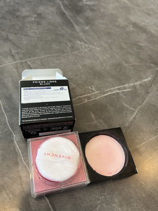 Givenchy Prisme Libre Blush 5 Popeline Violine