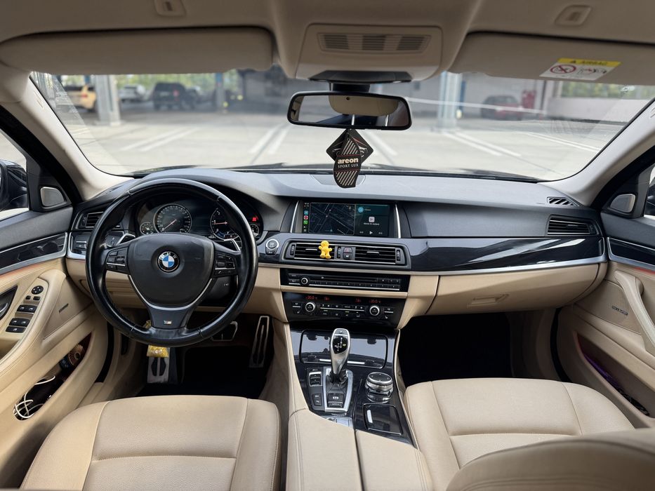 Bmw seria 5 F10 LCI facelift (2015) 525 xDrive 218 cp