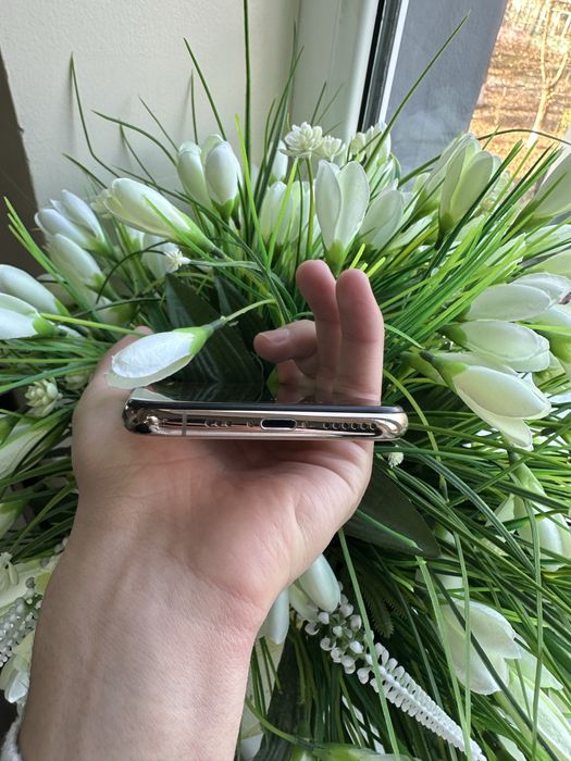 Iphone xs max srochna sotladi