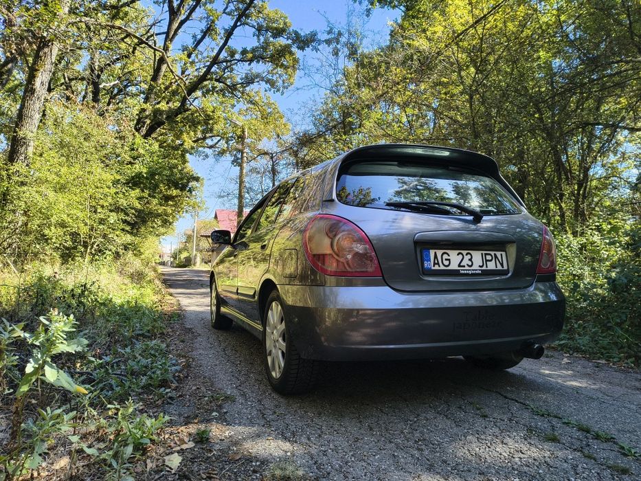 Vând Nissan Almera