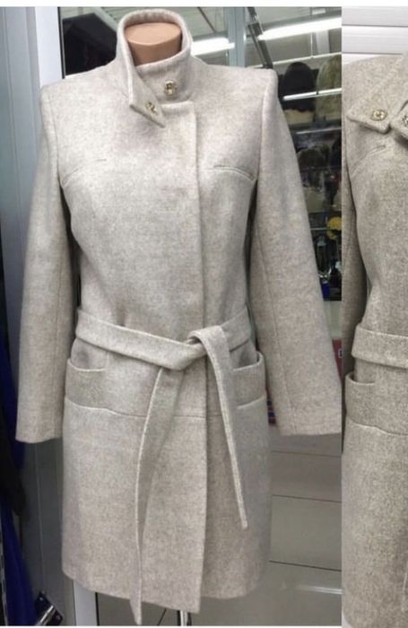 Продам пальто женские