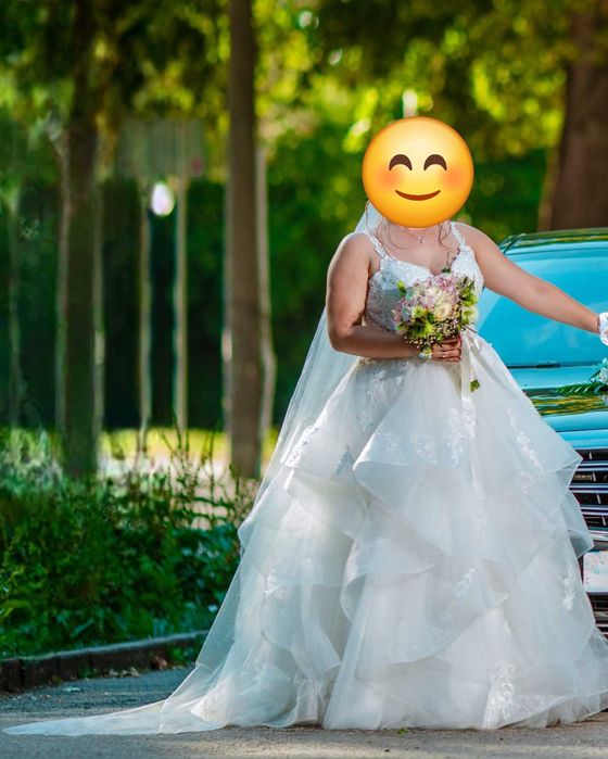 Булчинска рокля.