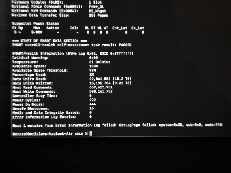 Продавам MacBook Air M1 (Silver)