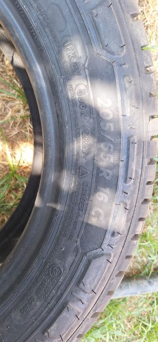 2 Anvelope Noi Vara Michelin Agilis 3 205/65 R16C 107T - DOT 0824